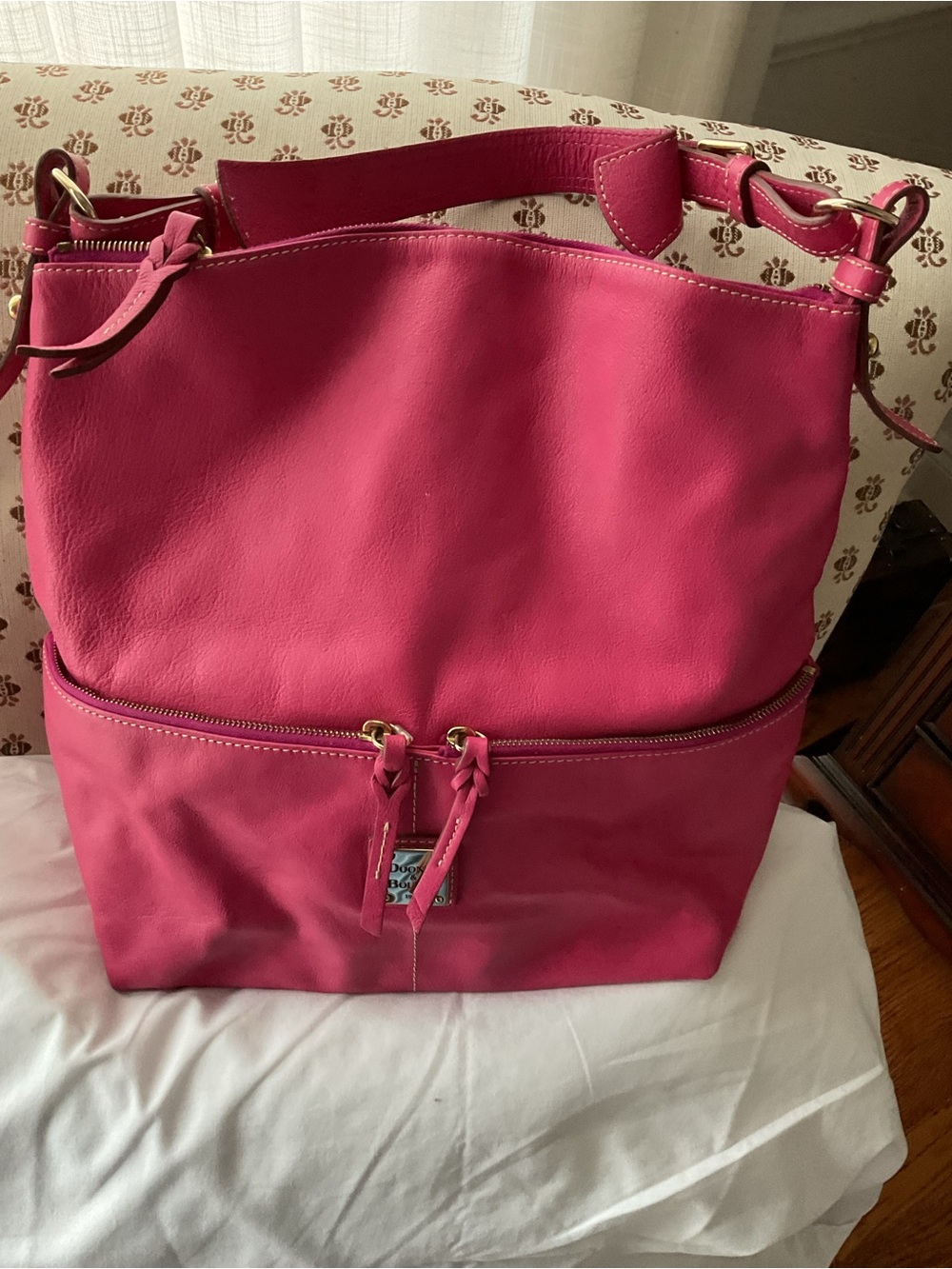 Dooney & Bourke Hot Pink Leather Shoulder Bag - Picture 2 of 9